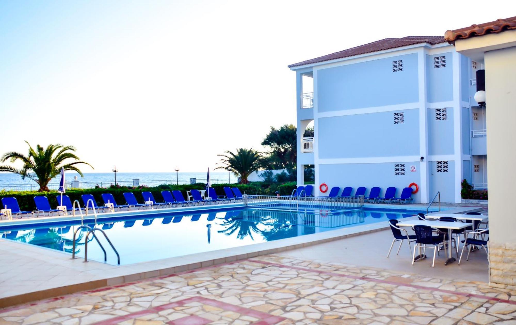 Meridien Beach Hotel Аргаси Экстерьер фото