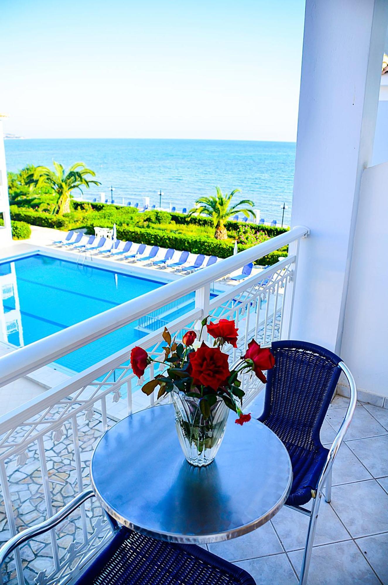 Meridien Beach Hotel Аргаси Экстерьер фото